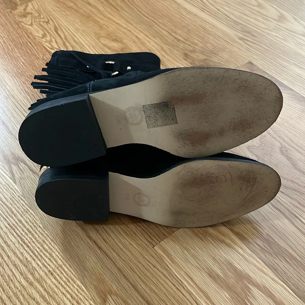 Michael Kors Rhea Boot - Picture 5 of 8